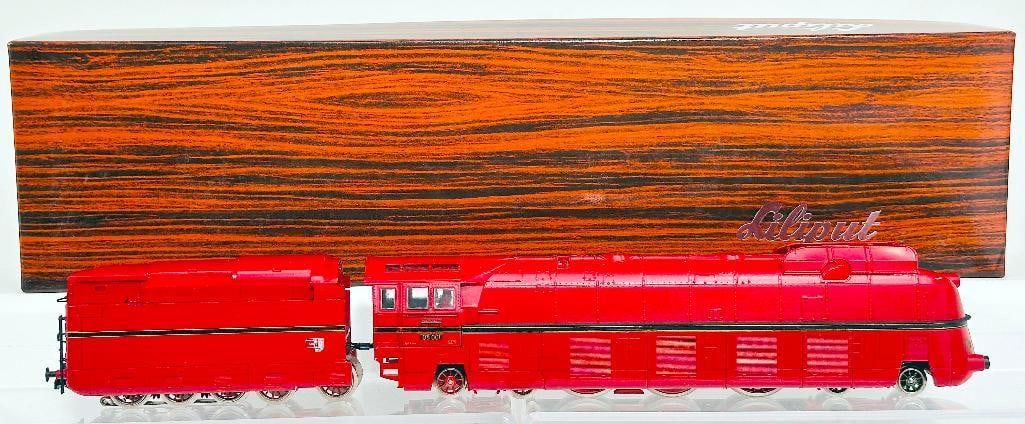 Liliput Modern HO Scale #10506 Betriebsanleitung Locomotive and Tender Boxed (1 of 8)