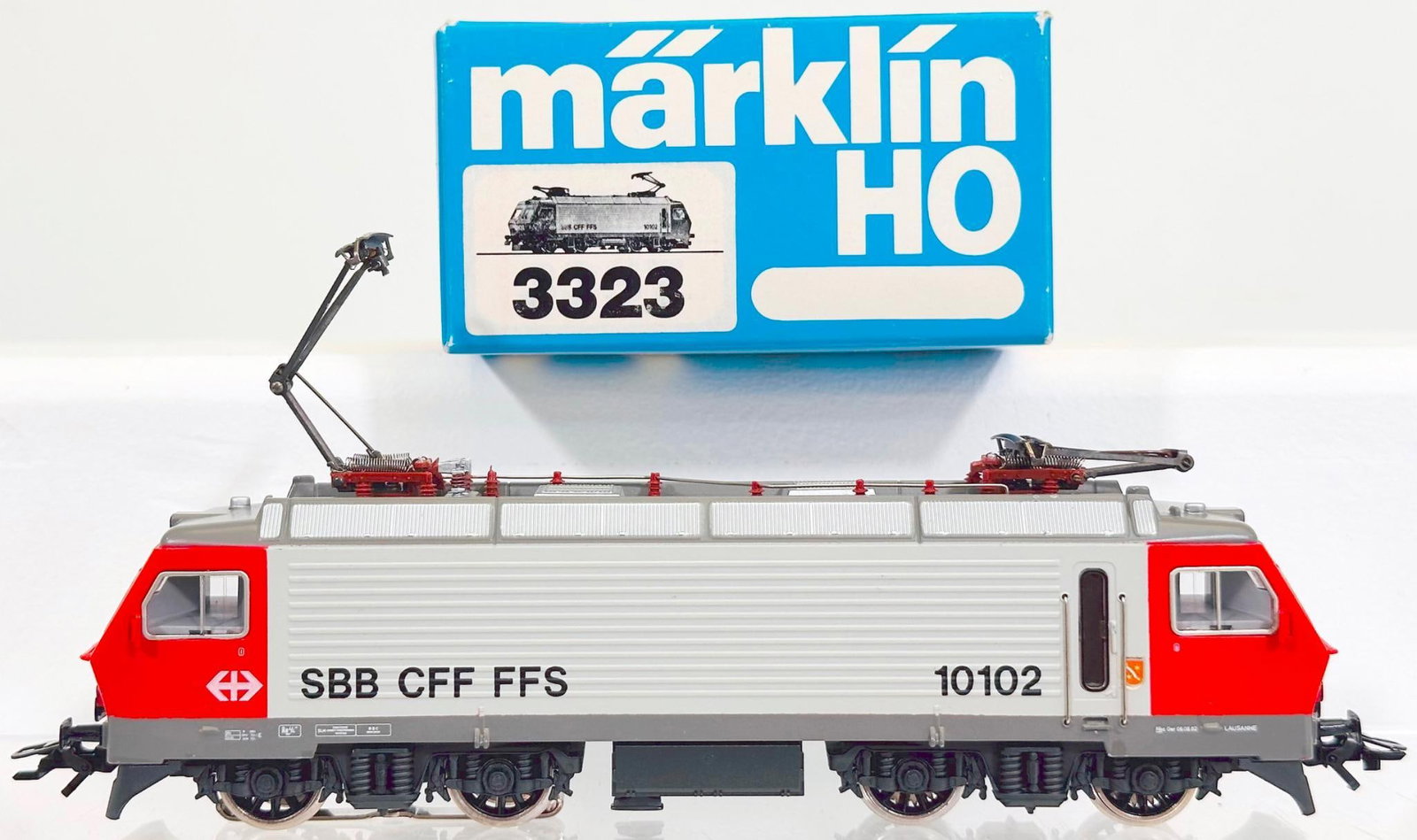 Marklin Postwar HO Scale #3323 SBB CFF FFS Electric Locomotive Boxed (1 of 8)
