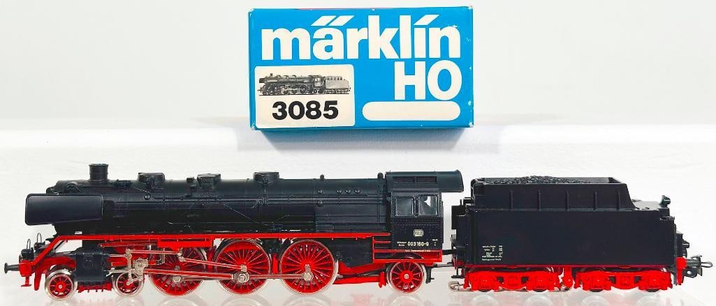 Marklin Postwar HO Scale #3085 4 - 6 - 2 DB BR 003 Locomotive and Tender Boxed (1 of 8)