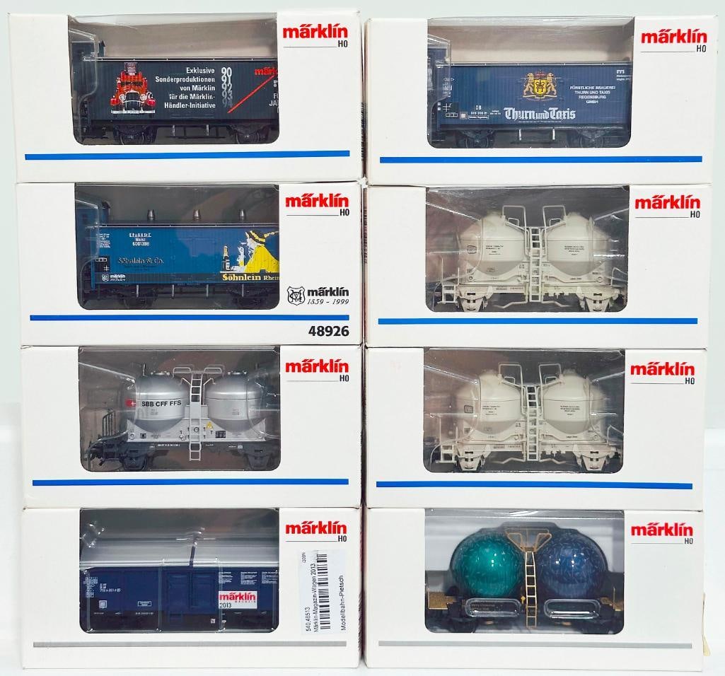 Marklin Modern HO Scale Eight (8) Assorted Freight Cars Boxed (1 of 5)