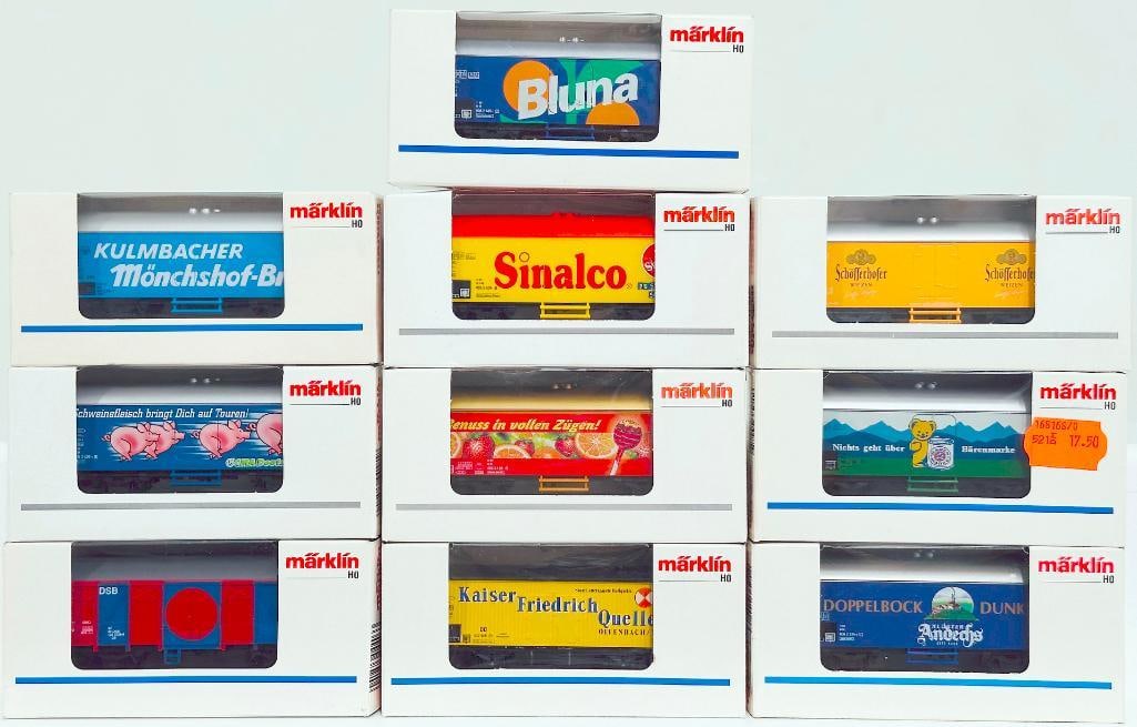 Marklin Modern HO Scale Ten (10) Assorted Freight Cars Boxed (1 of 7)
