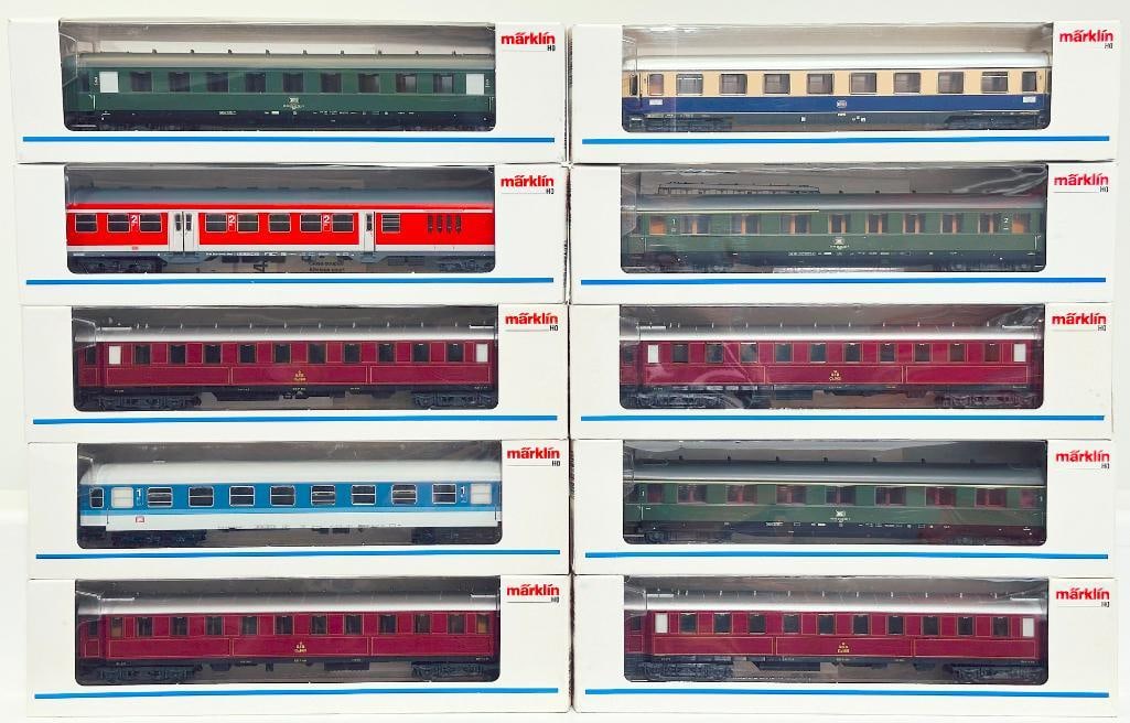 Marklin Modern HO Scale Ten (10) Assorted Early Vintage Passenger Cars Boxed (1 of 7)