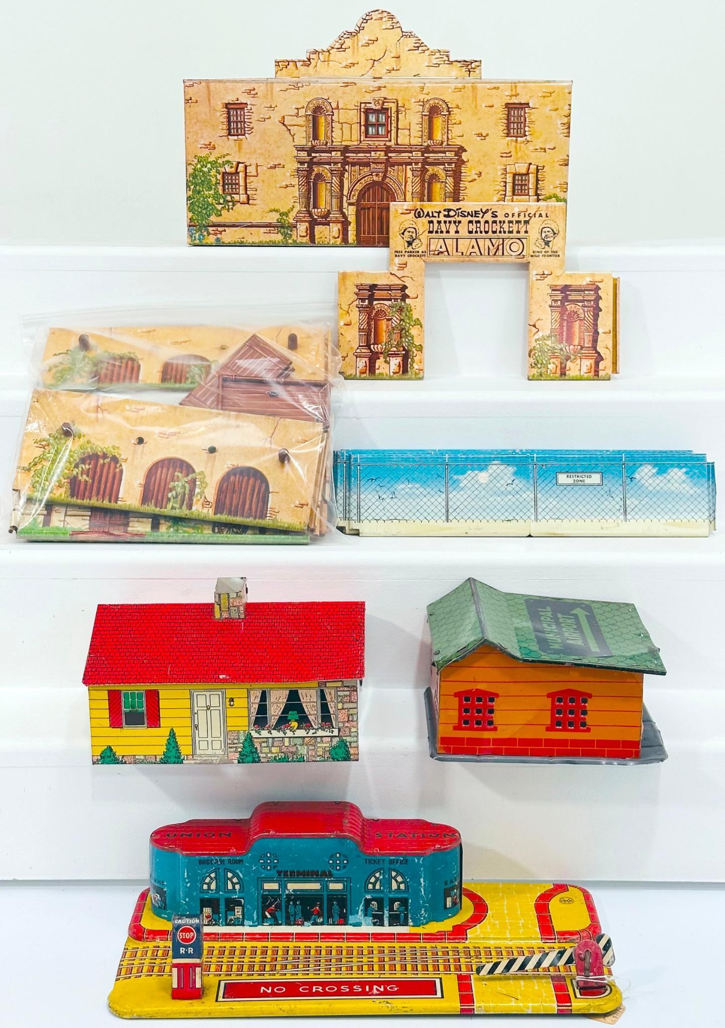 Marx Postwar Tin Toys and PlaySets: Marx Postwar Tin Toys and PlaySets, each in C6 to C7. Due to the size and volume of this Lot, it will be costly to ship. There are no trains in this Lot. This is a General Condition Lot, meaning we ha