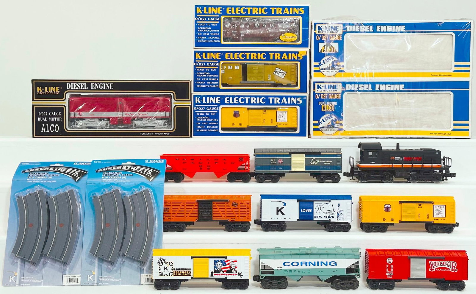 K-Line Modern O Gauge Assorted Freight Cars and Diesel Switcher some Boxed and Texas Special B Unit (1 of 5)