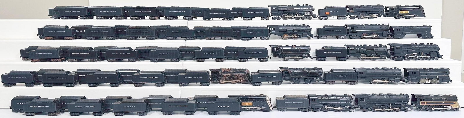 Marx Prewar and Postwar O Gauge Assorted Locomotives and Tenders (1 of 4)