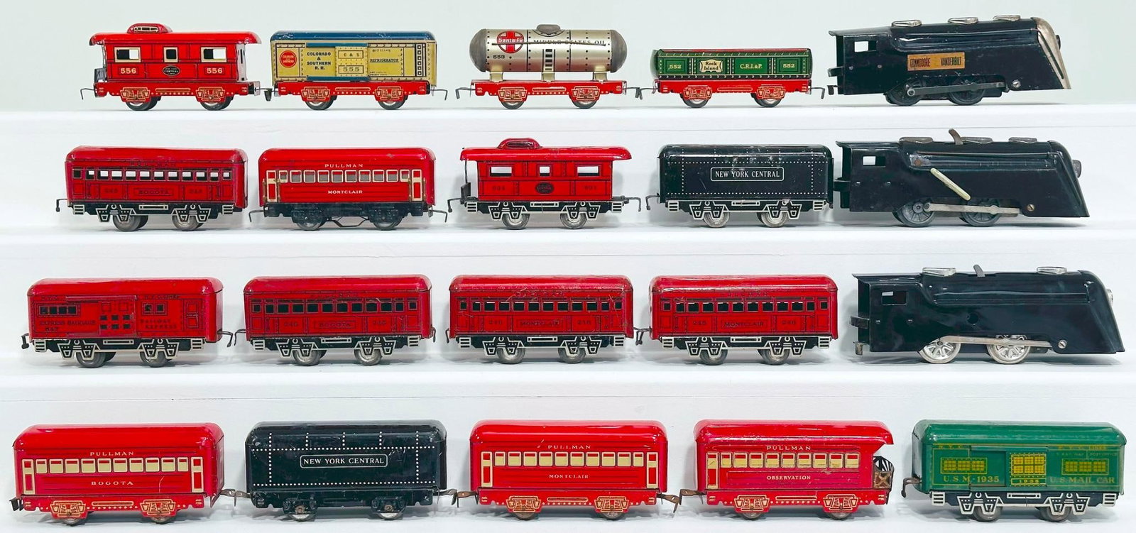 Marx Prewar O Gauge Commodore Vanderbilt Steam Locomotive and Tender/Black Commodore Vanderbilt Loco (1 of 8)