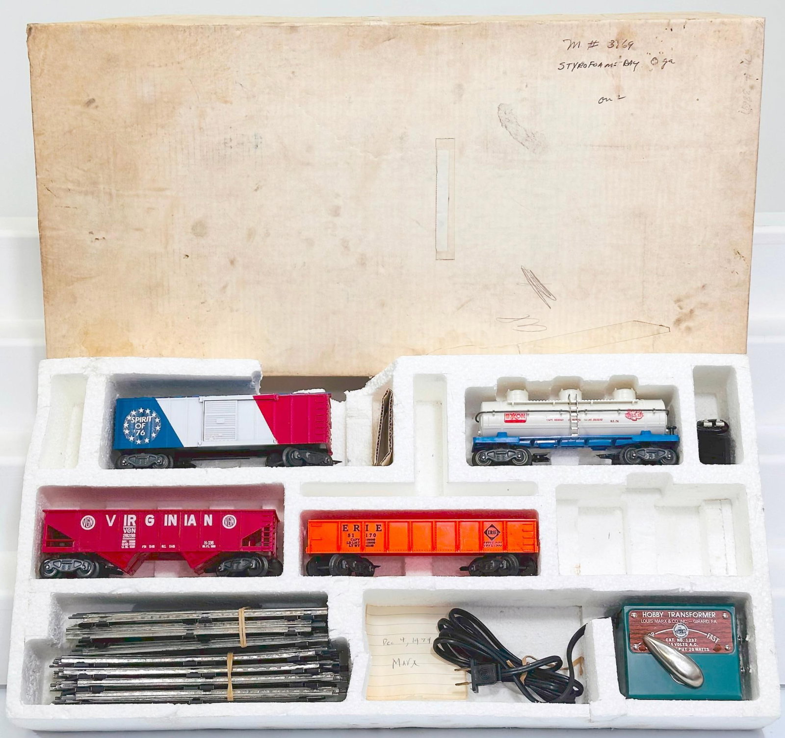 Marx Postwar O Gauge Freight Cars only with Track Factory Prototype for the Styrofoam Packaging (1 of 8)