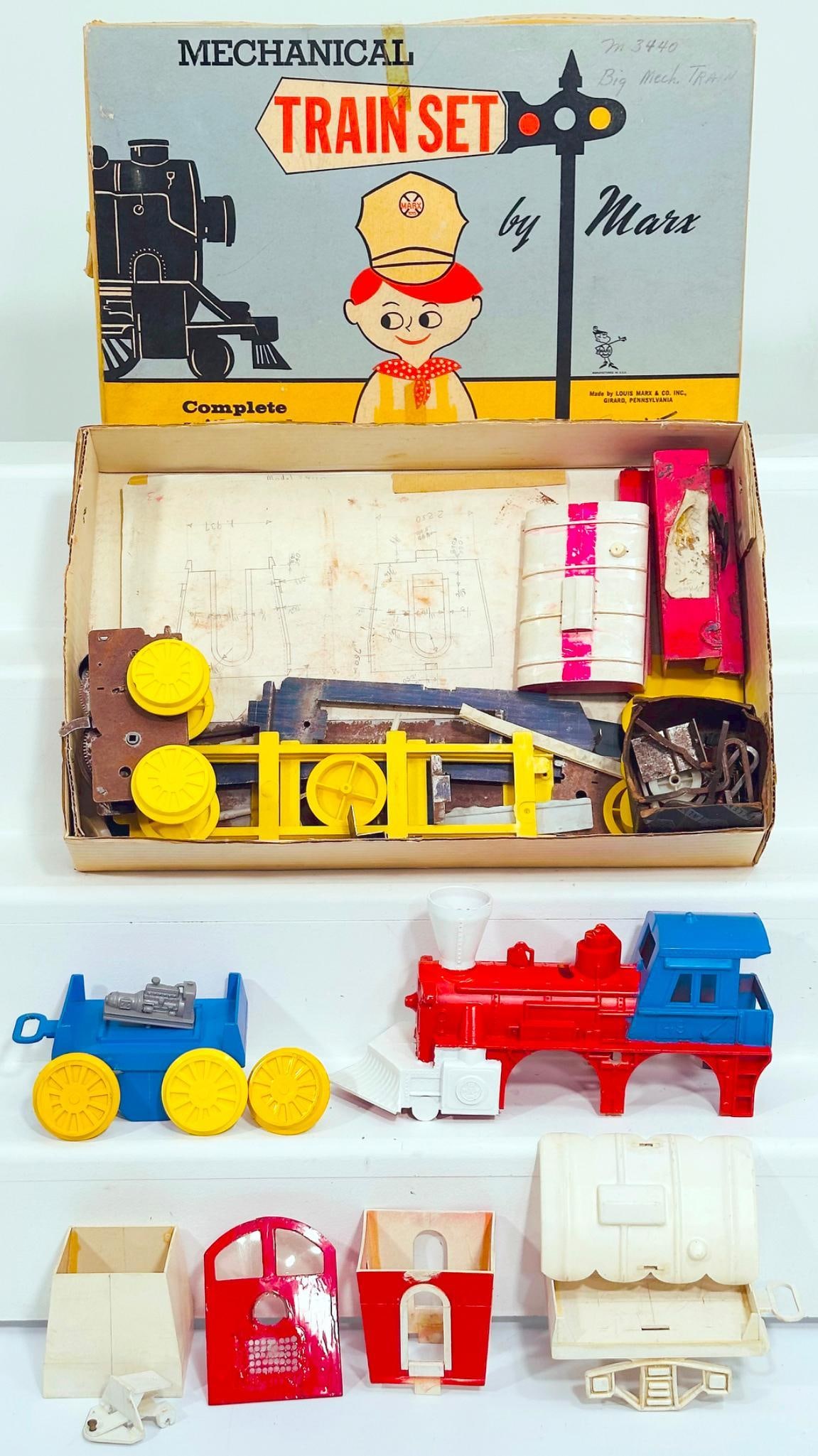 Marx Postwar O Gauge Plastic Mechanical Train Set Factory Prototype (1 of 10)