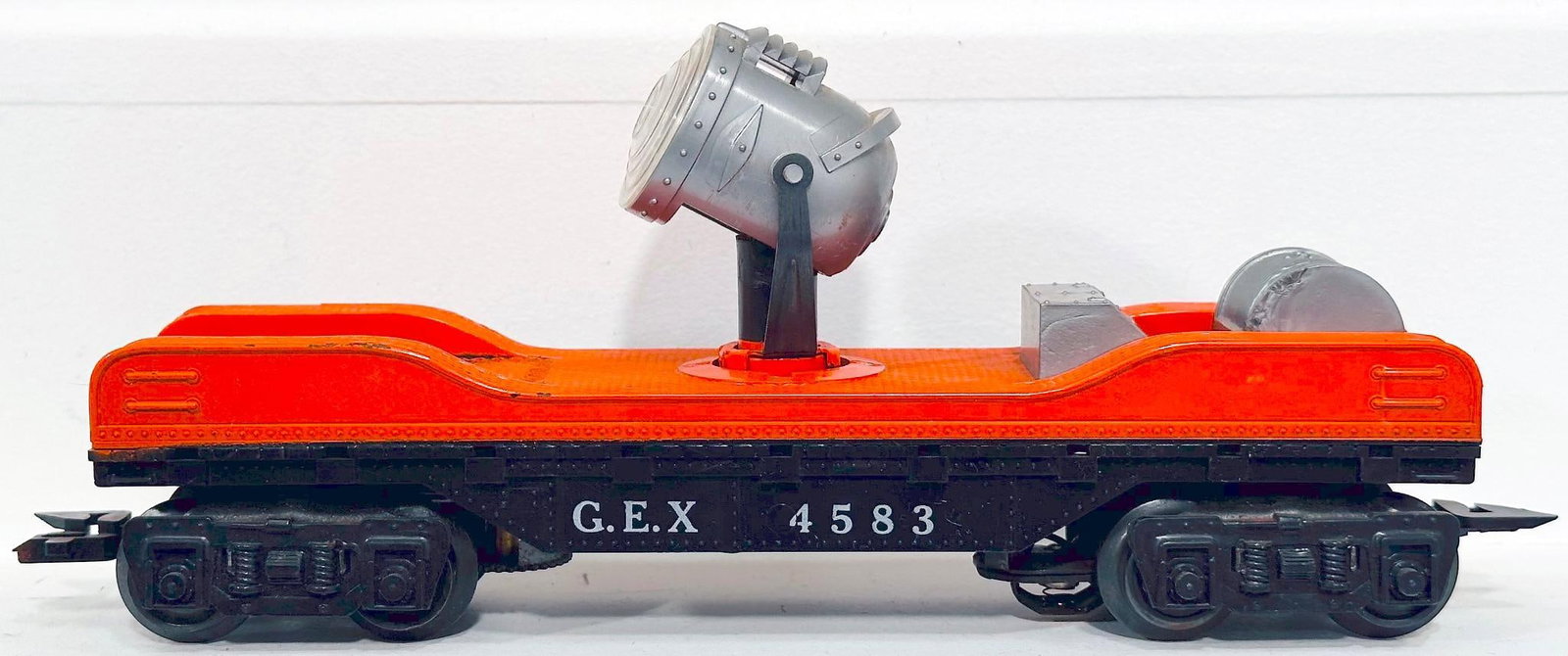 Marx Postwar O Gauge Floodlight Car Factory Prototype (1 of 6)