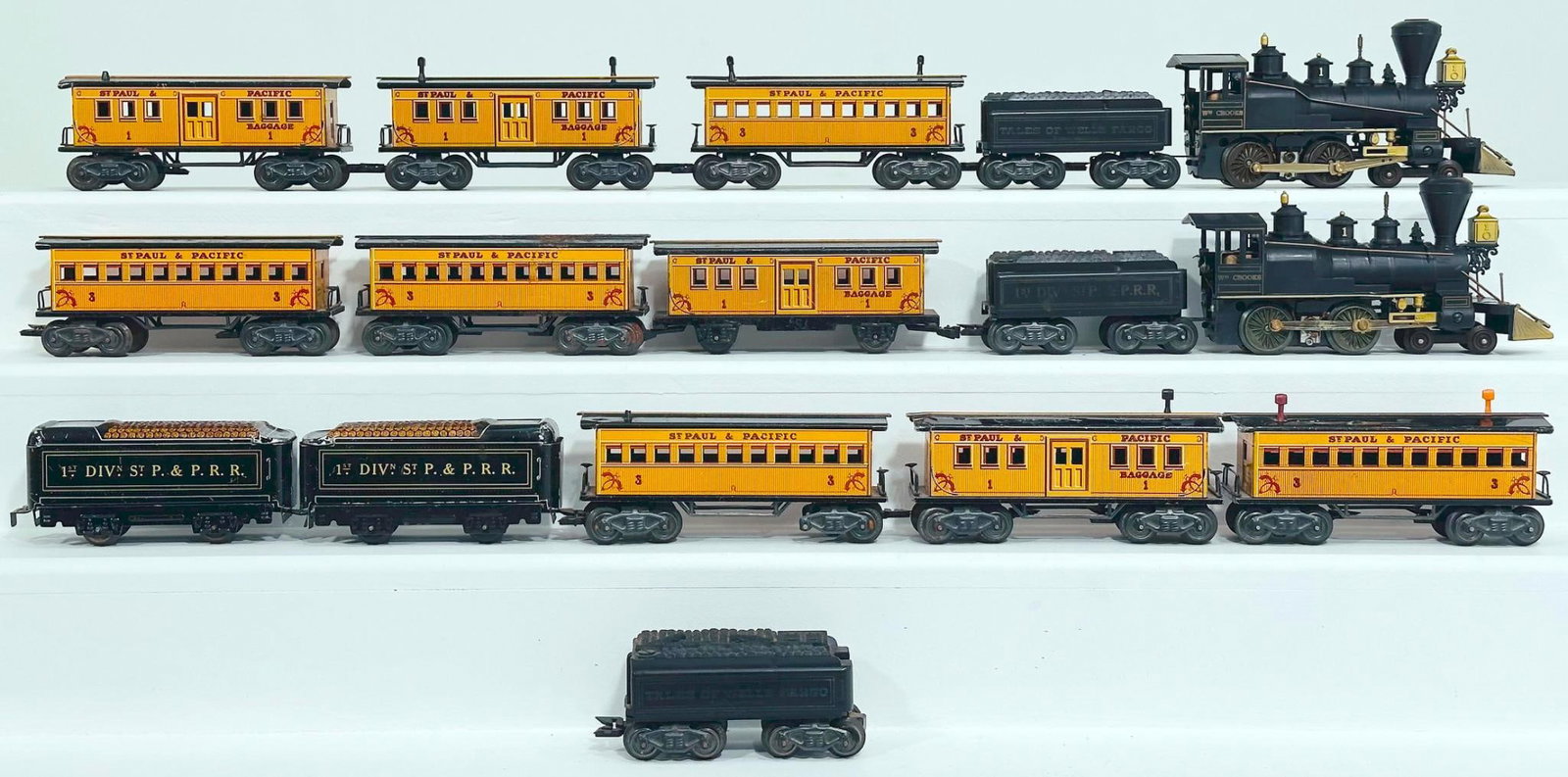 Marx Postwar O Gauge William Crooks Old Time Locomotive and Tender X2/Three Assorted Extra Tenders: Marx Postwar O Gauge William Crooks Old Time Locomotive and Tender X2 and Three (3) Assorted Extra Tenders/Nine (9) Old Fashion Woodsided Passenger Cars, each in C7.