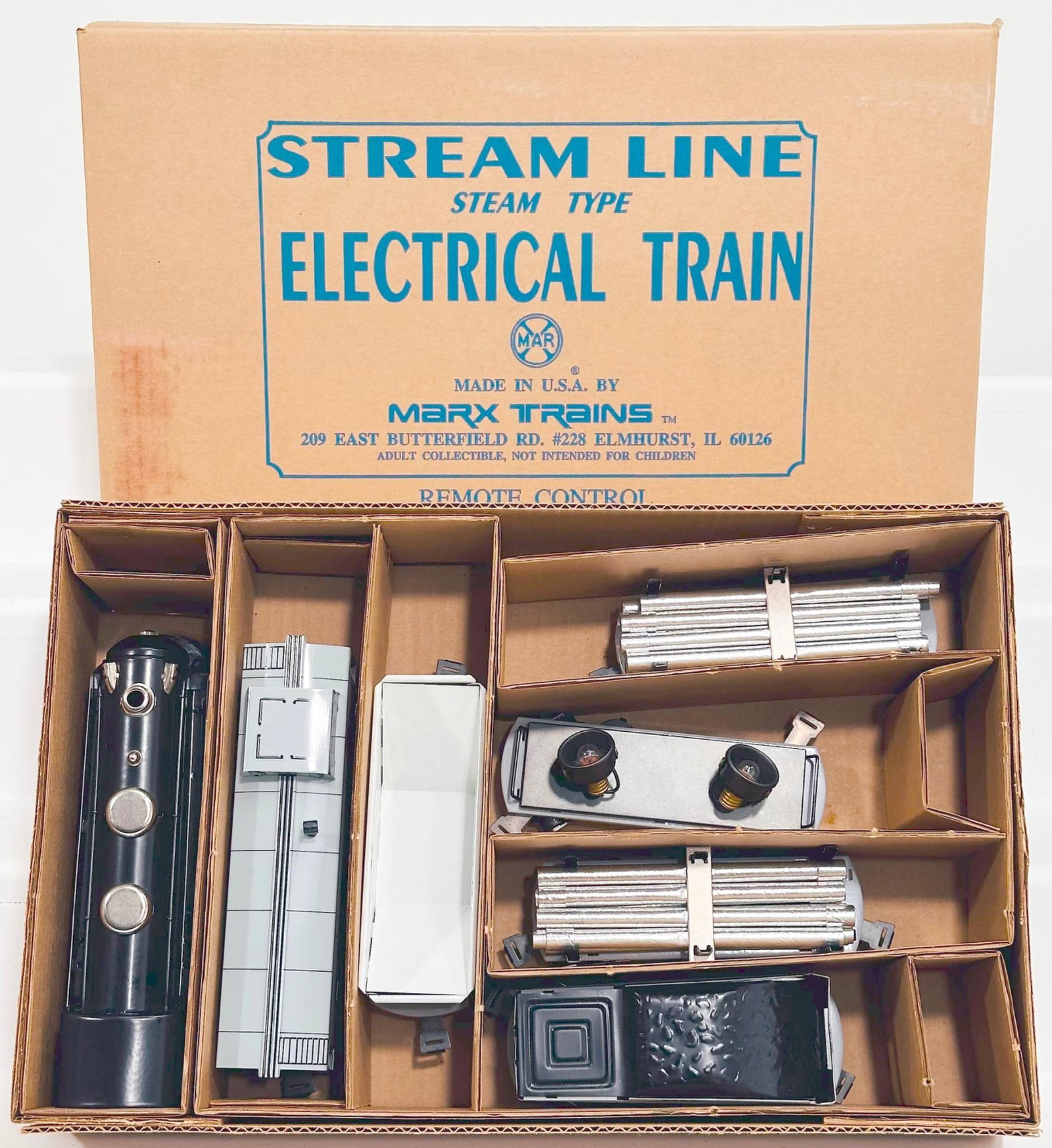 New Marx Modern O Gauge Santa Fe Locomotive 2 - 4 - 0 and Tender with Five (5) Assorted Freight Cars (1 of 9)