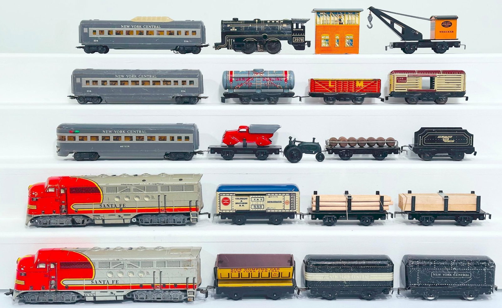 Marx Postwar O Gauge Santa Fe A - A Diesel Units and Assorted Freight/Passenger Cars (1 of 8)