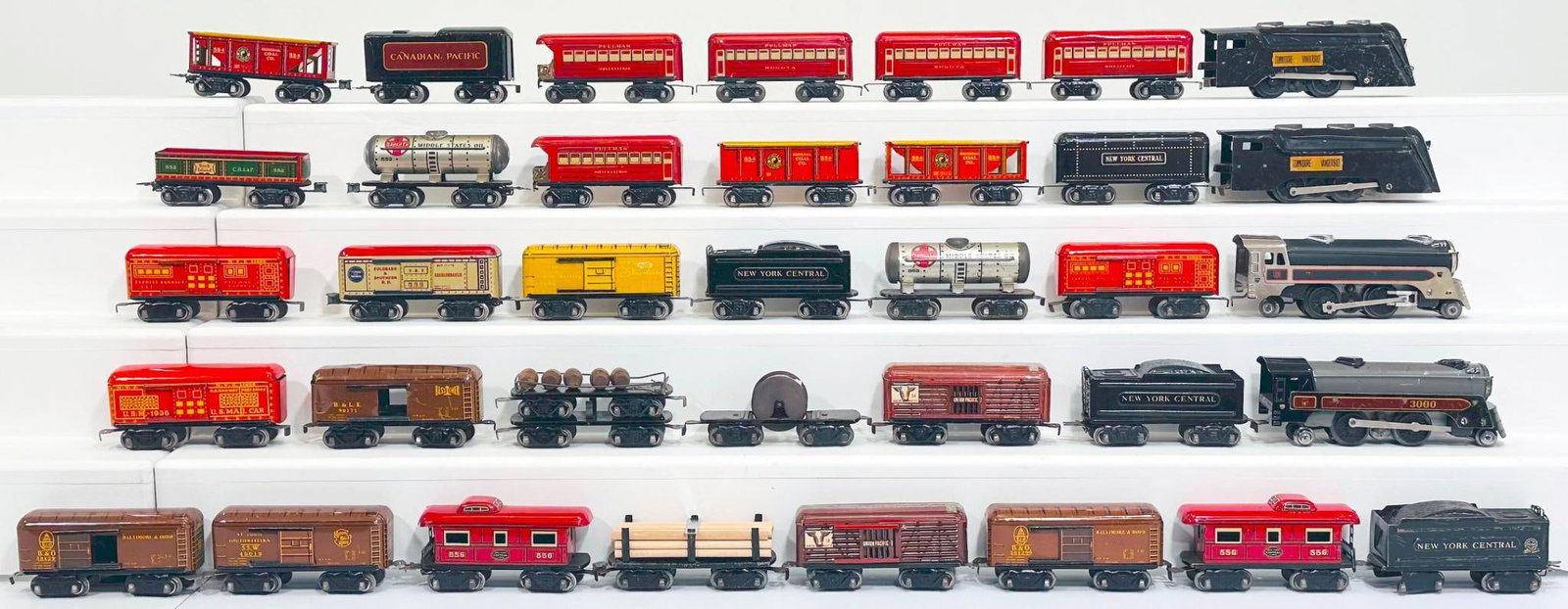 Marx Prewar and Postwar O Gauge Commodore Vanderbilt Canadian Pacific Passenger Set (1 of 10)