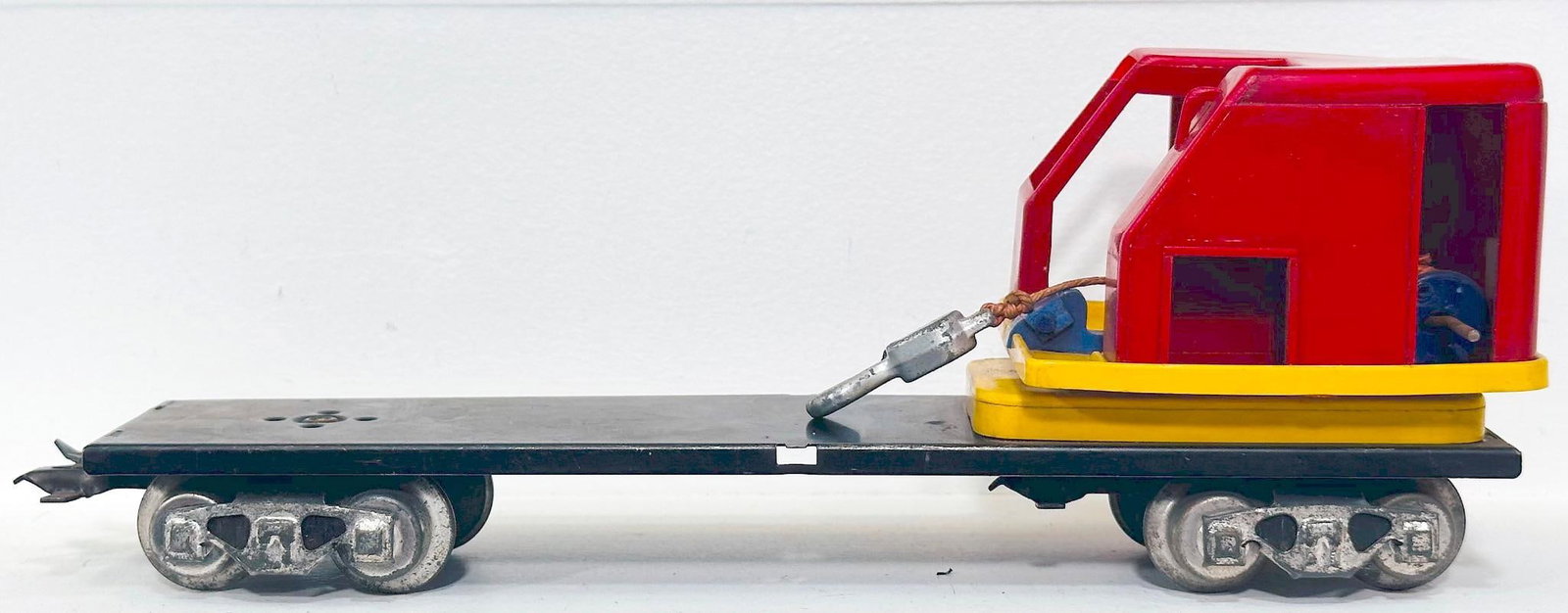 Marx Postwar O Gauge Factory Prototype Crane on Flat Car (1 of 7)