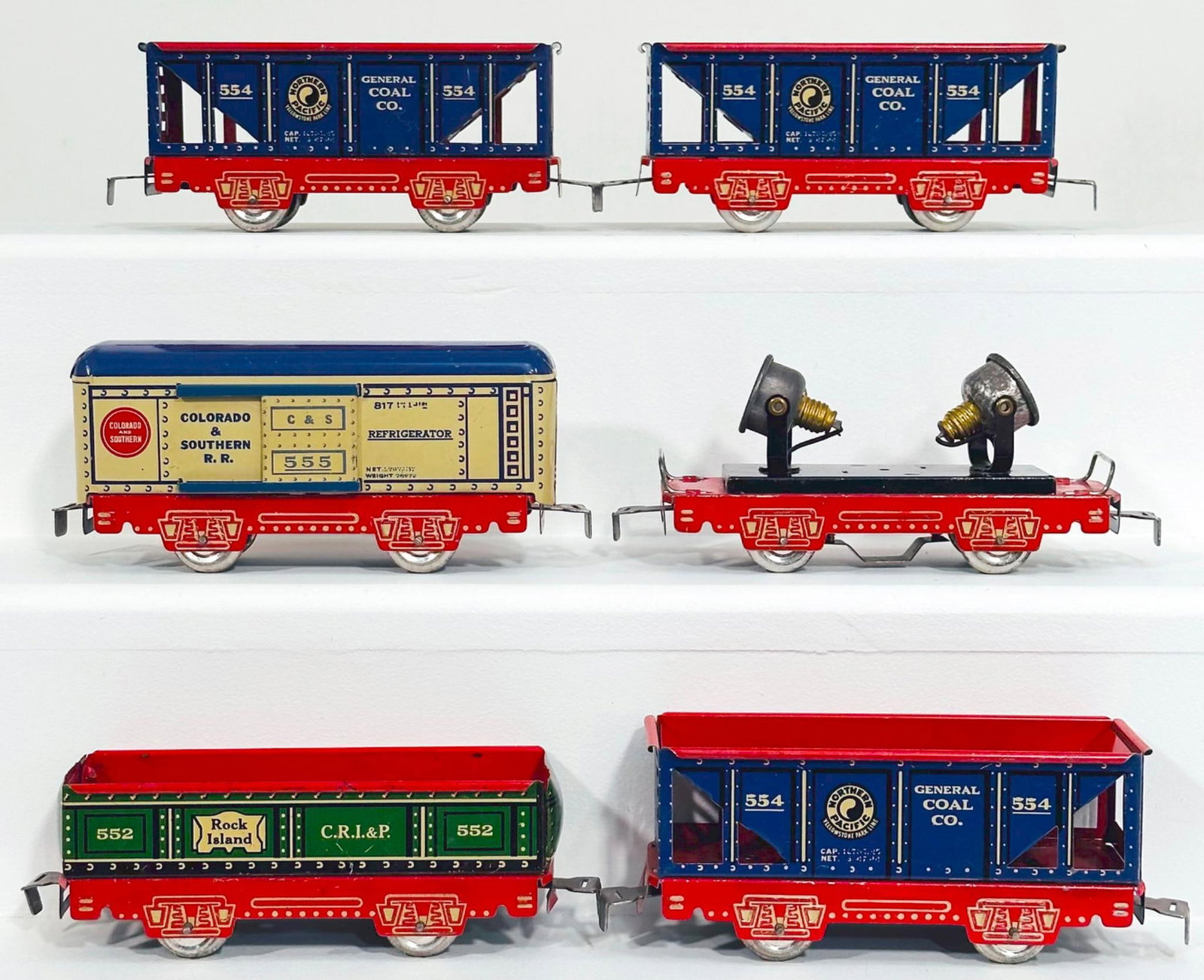 Marx Postwar O Gauge Six (6) Assorted Red Litho Frame Freight Cars (1 of 6)