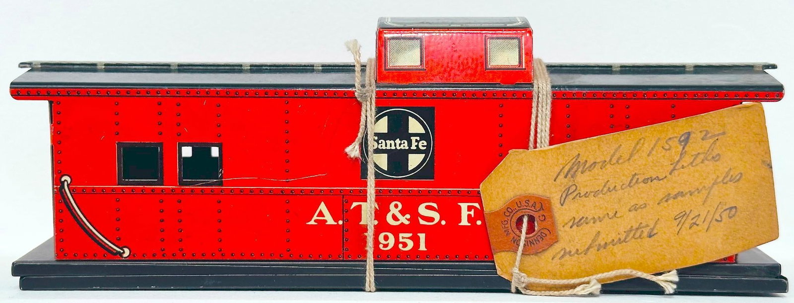 Marx Postwar O Gauge AT&SF red Litho Caboose Factory Prototype (1 of 7)