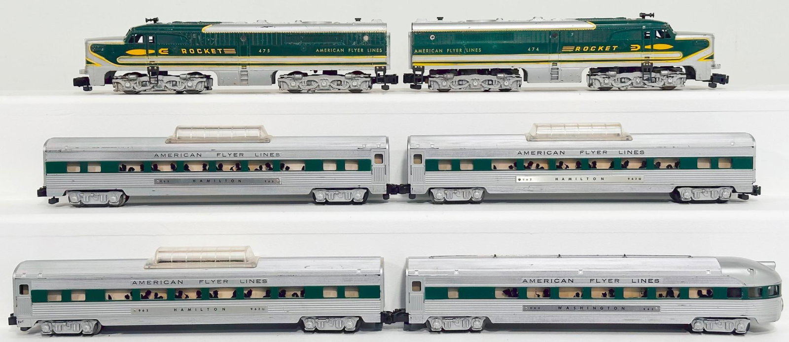 American Flyer Postwar S Gauge 474 - 475 Rocket A - A Alco Diesel Units and 962-962- 962-963 Cars: American Flyer Postwar S Gauge 474 - 475 Rocket A - A Alco Diesel Units and 962 - 962 - 962 - 963 green stripe window Passenger Cars, with the 474 - 475, each in C7 minus, and the four (4) assorted Pa