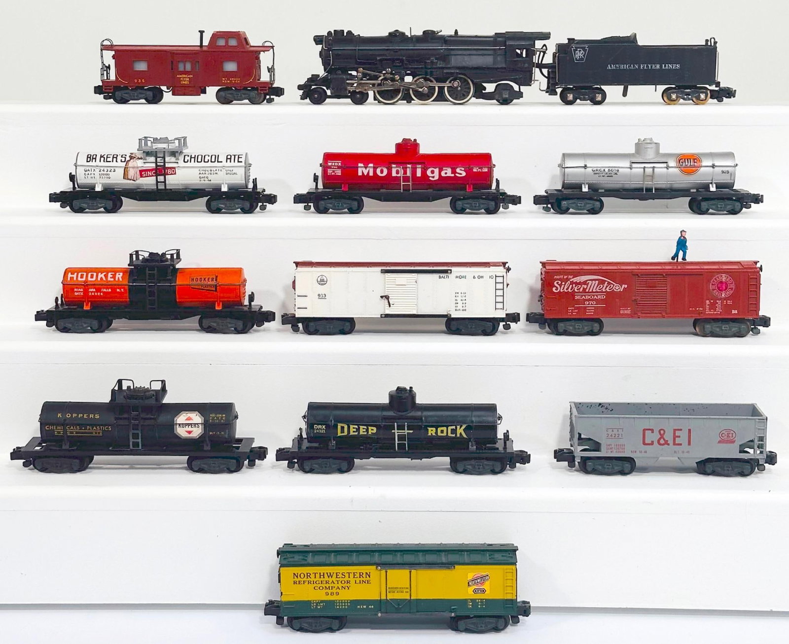 American Flyer Postwar S Gauge 312 Pennsylvania Railroad 4 - 6 - 2 Tender/Eleven (11) Assorted Cars (1 of 6)