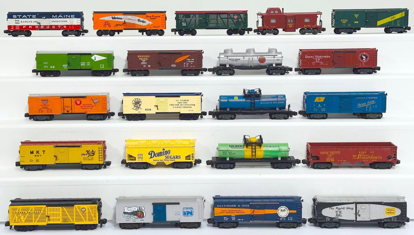 American Flyer Postwar S Gauge Thirteen (13) Assorted Freight Cars/Lionel AF S Gauge Seven (7) Cars (1 of 8)