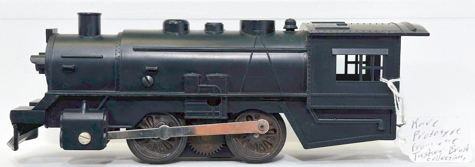 Marx Postwar O Gauge 0 - 4 - 0 Black Locomotive Factory Prototype (1 of 10)
