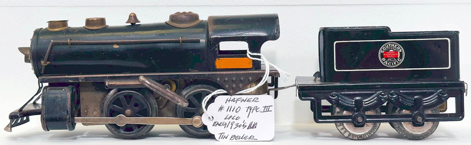 Hafner Prewar O Gauge 0 - 4 - 0 1110 Steam Locomotive with bell mechanism and with 1190 Square Body (1 of 8)