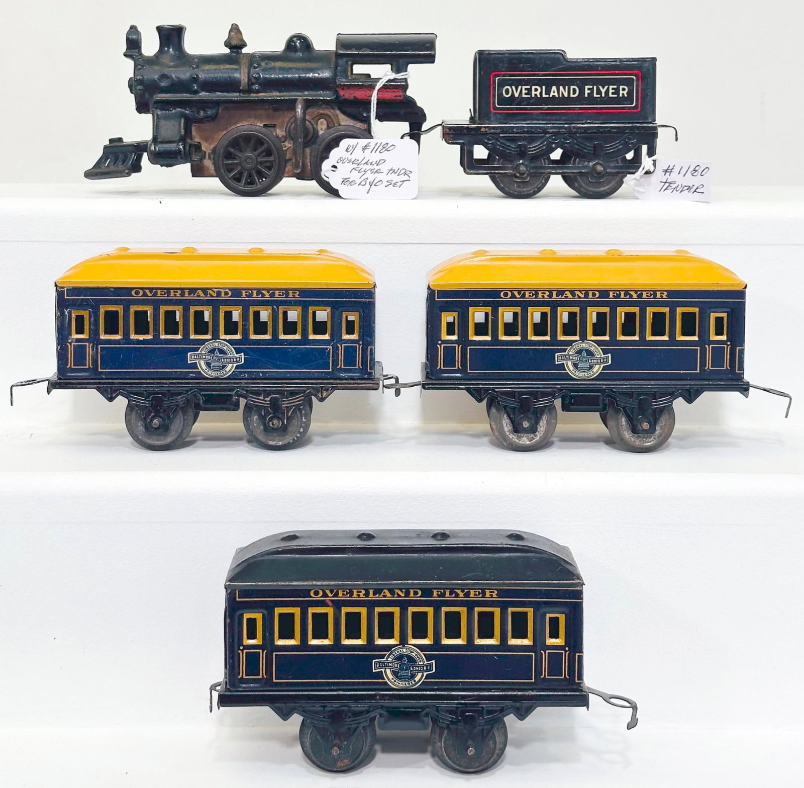 Hafner Prewar O Gauge 109 Clockwork Cast Iron Locomotive Cast Spoke Drive Wheels and no rods/brakes (1 of 7)