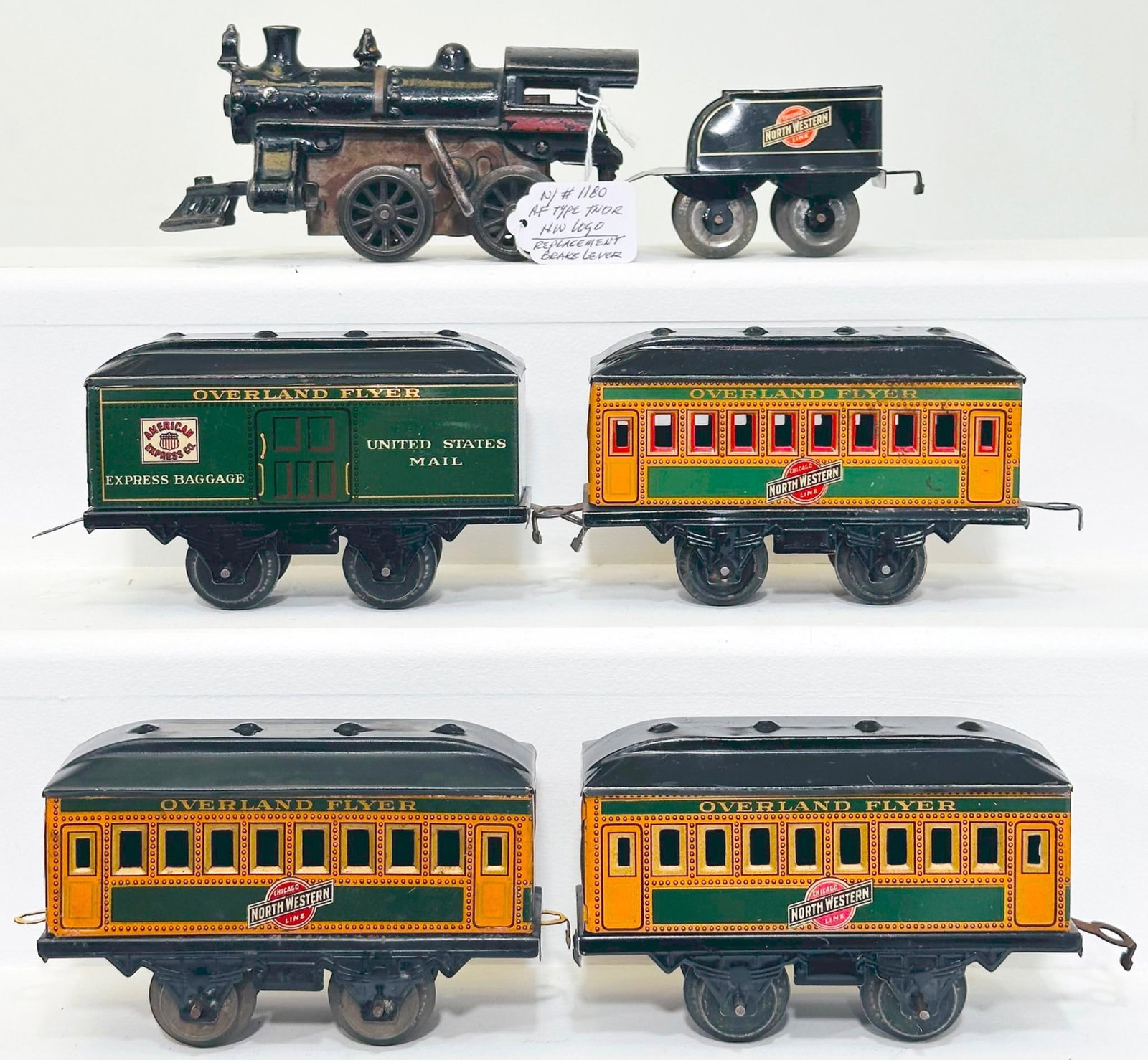 Hafner Prewar O Gauge 109 Clockwork Cast Iron Locomotive with 1180 Radius Body Tender (1 of 6)