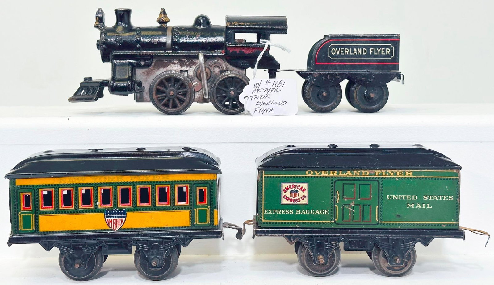 Hafner Prewar O Gauge 109 Clockwork 0 - 4 -0 Locomotive Nonside Rod Brake Version and 1190 Litho (1 of 8)