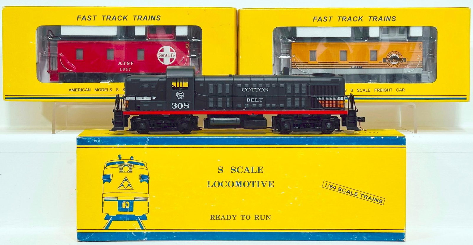 American Models Modern S Gauge Assorted Freight Cars and Locomotive Boxed (1 of 9)