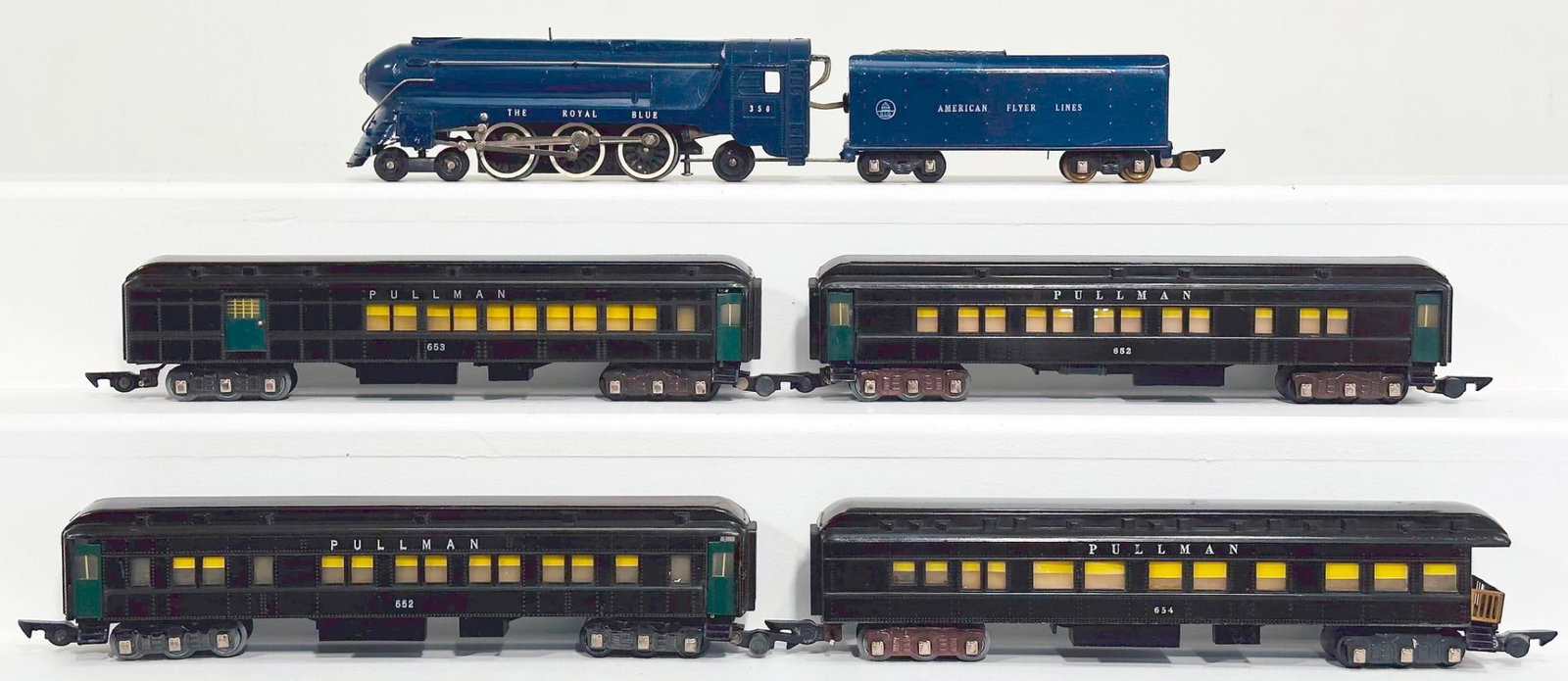 American Flyer Postwar S Gauge 350 Royal Blue Locomotive and Tender and 652 - 652 - 654 - 653 Cars (1 of 6)