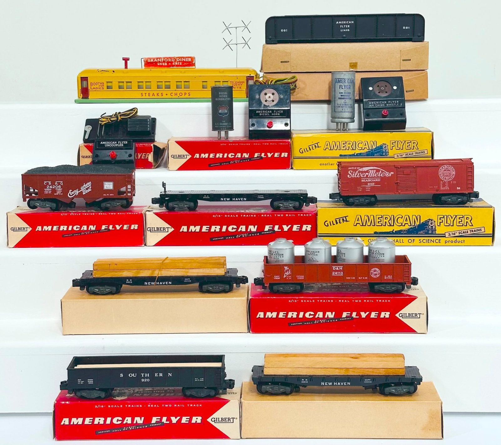 American Flyer Postwar S Gauge Ten (10) Assorted Freight Cars Boxed/581 and 23581 Girder Bridges (1 of 11)