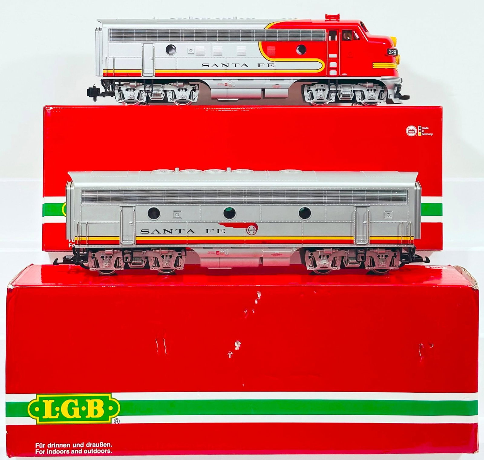 LGB Modern G Scale Santa Fe A - B Diesel Units #20570 and #20582 Boxed: LGB Modern G Scale Santa Fe A - B Diesel Units #20570 and #20582 Boxed, each in C8 or better and each with its original box. Longest item in this Lot is 30 inches.