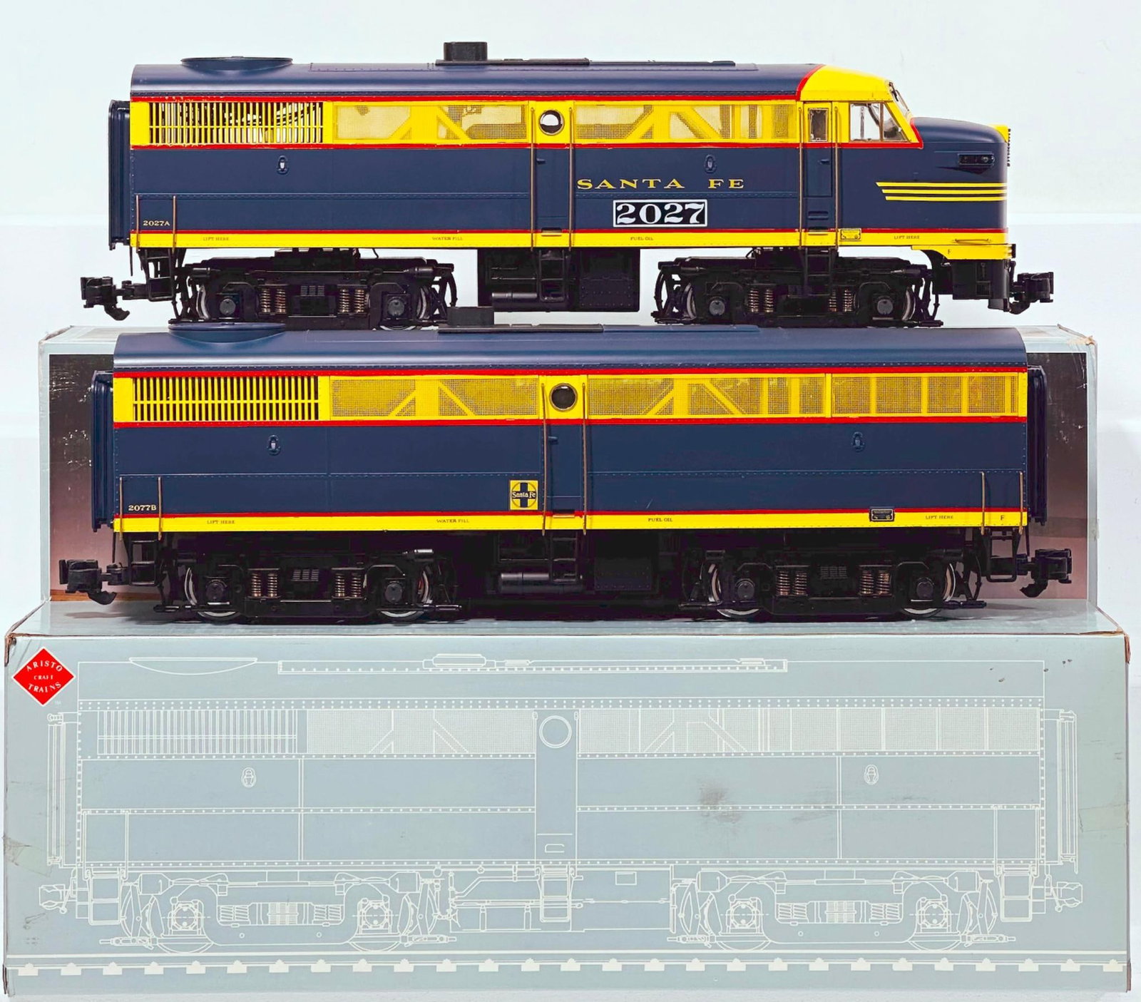 Aristo Craft Trains Modern G Scale ATSF/Santa Fe Freight Alco FA-1 and FB-1 Alco Diesel Units Boxed (1 of 8)