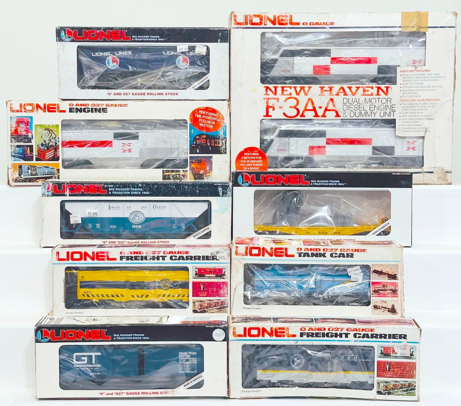Lionel Modern O Gauge New Haven F-3 A-A Diesel Units/New Haven F-3 Nonpowered Dummy Unit/7 Cars (1 of 6)