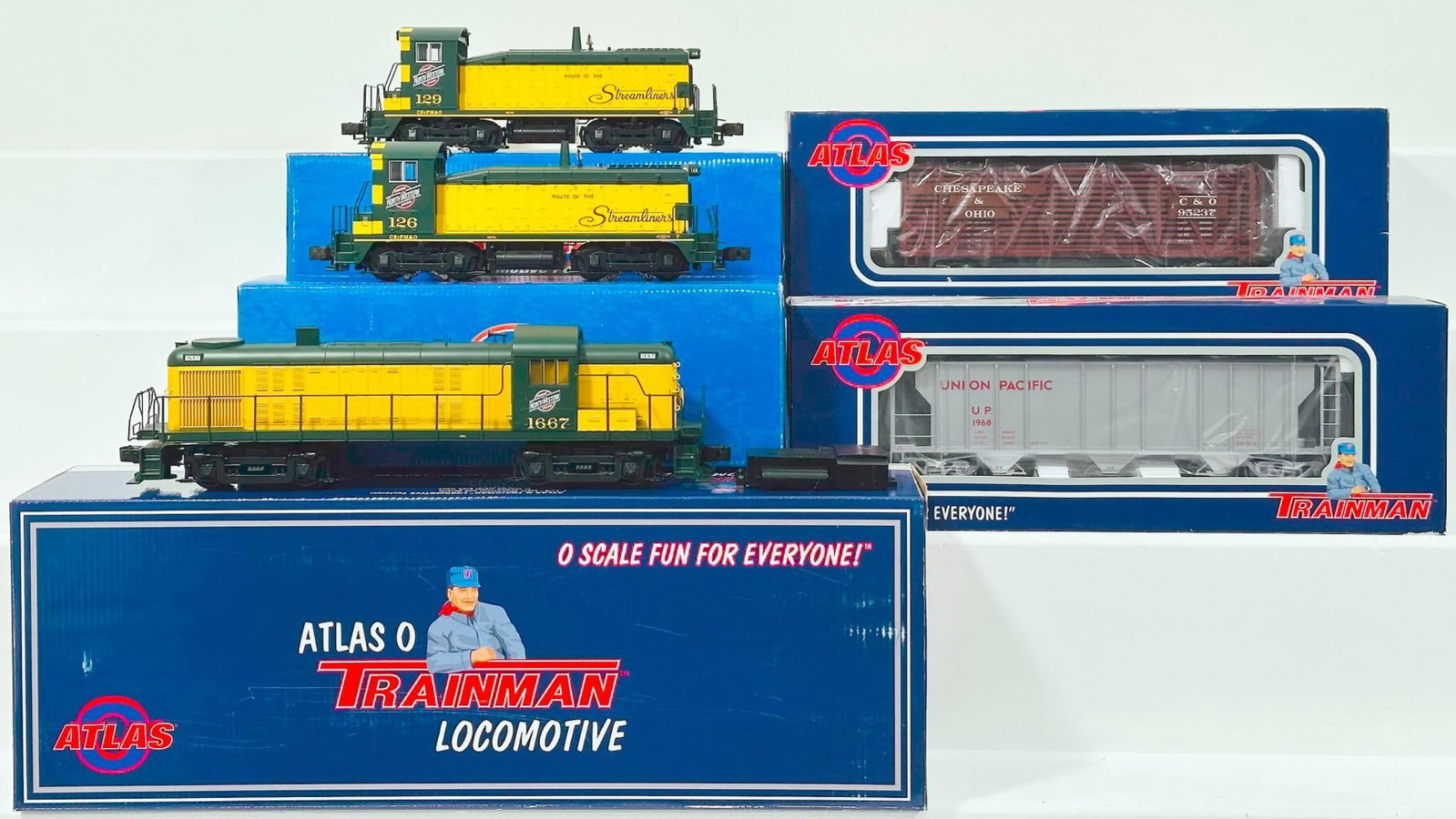 Atlas Modern O Gauge Chicago & Northwestern EMD SW8 Diesel Loco Switcher X2/Chesapeake & Ohio Car (1 of 9)