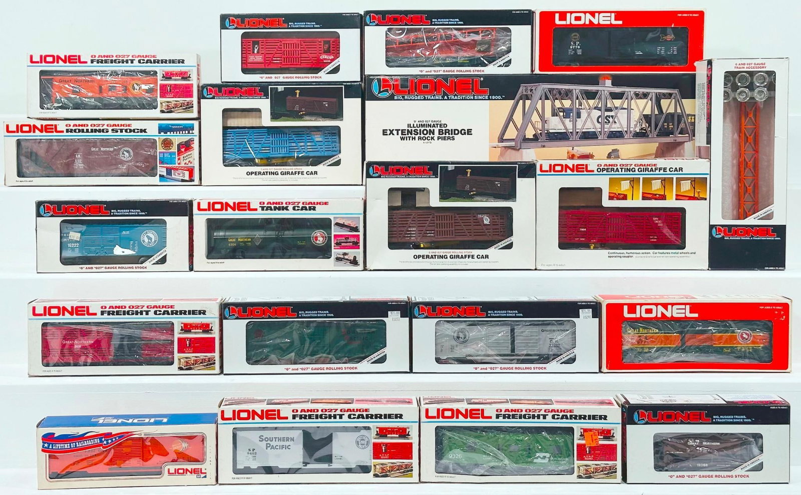Lionel Modern O Gauge 15 Assorted Freight Cars/Operating Giraffe Car X3/Illuminated Extension Bridge: Lionel Modern O Gauge Fifteen (15) Assorted Freight Cars/Operating Giraffe Car X3/Illuminated Extension Bridge with Rock Piers and Floodlight Tower, each in C8 or better and each with its original box