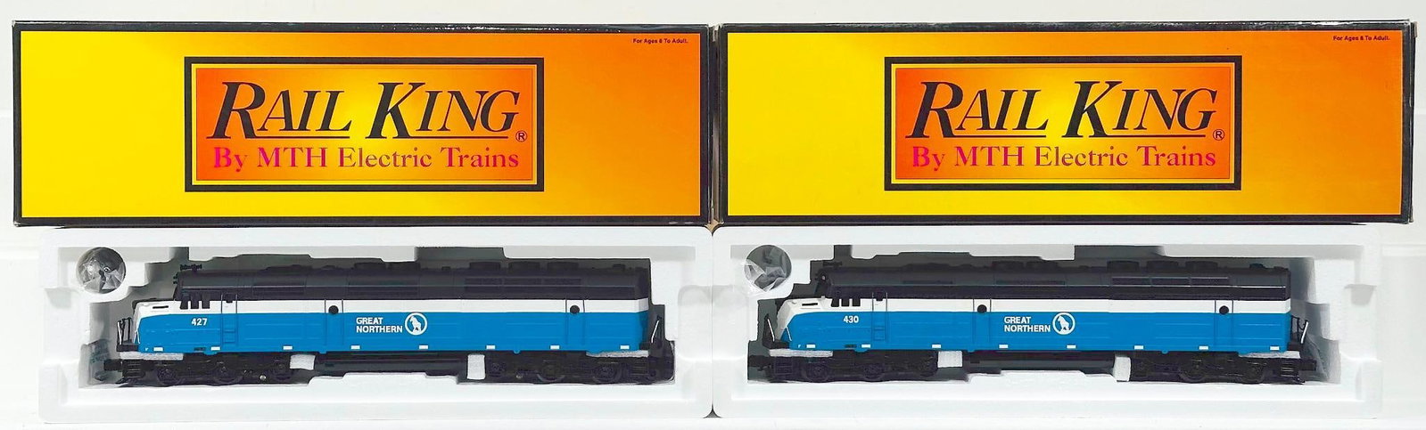MTH Rail King Modern O Gauge Great Northern FP45 Diesel Switcher with PS 2.0 and Great Northern FP45 (1 of 4)