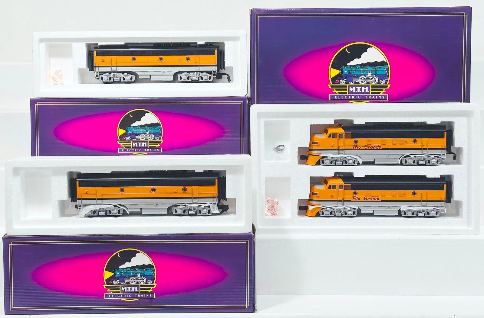 MTH Modern O Gauge Denver and Rio Grande EMD F-3 A-A Diesel Set with PS 1.0 Boxed (1 of 5)