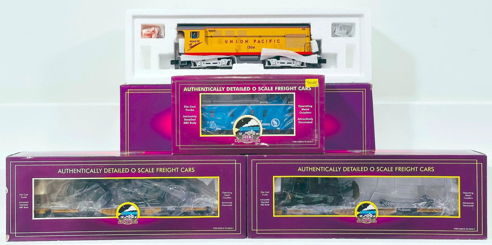 MTH Modern O Gauge Union Pacific Fairbanks Morse H10-44 Diesel Switcher with PS 1.0 Boxed (1 of 5)