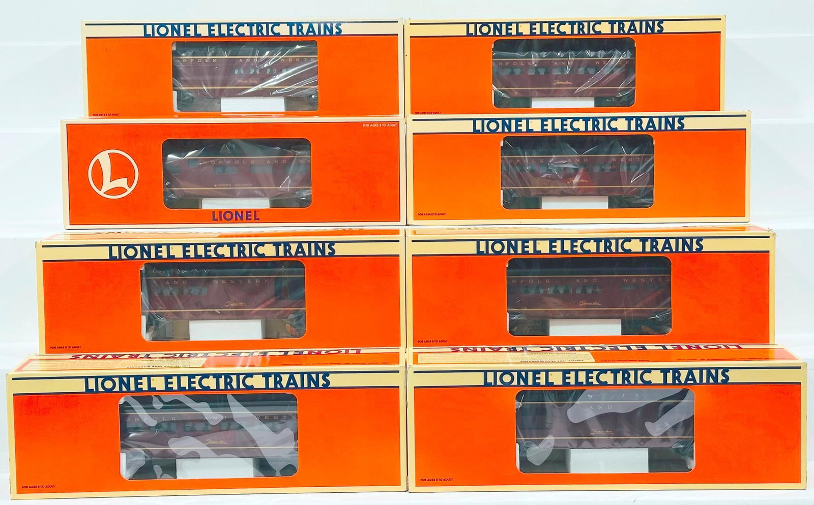 Lionel Modern O Gauge Eight (8) Assorted Norfolk and Western Passenger Cars Boxed: Lionel Modern O Gauge Eight (8) Assorted Norfolk and Western Passenger Cars Boxed, each in C9 and each with its original box.