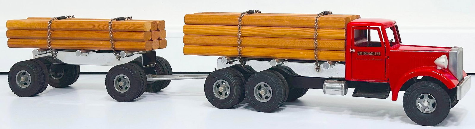 Smith - Miller Postwar Truck and Double Trailer Lumber Truck (1 of 6)