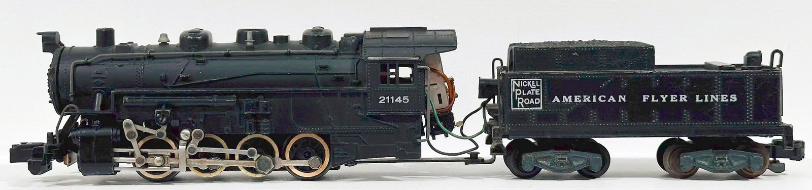 American Flyer Postwar S Gauge 21145 Nickel Plate Road Locomotive and Tender (1 of 6)