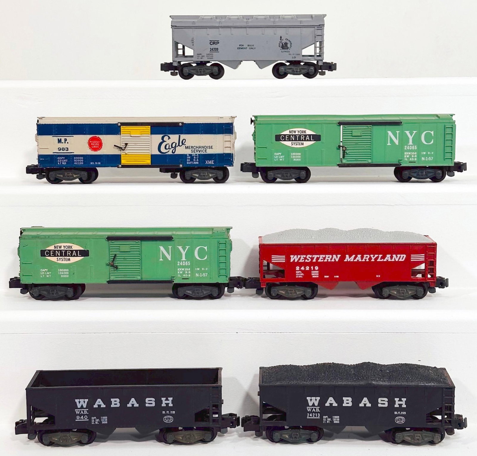 American Flyer Postwar S Gauge Seven (7) Assorted Freight Cars (1 of 6)