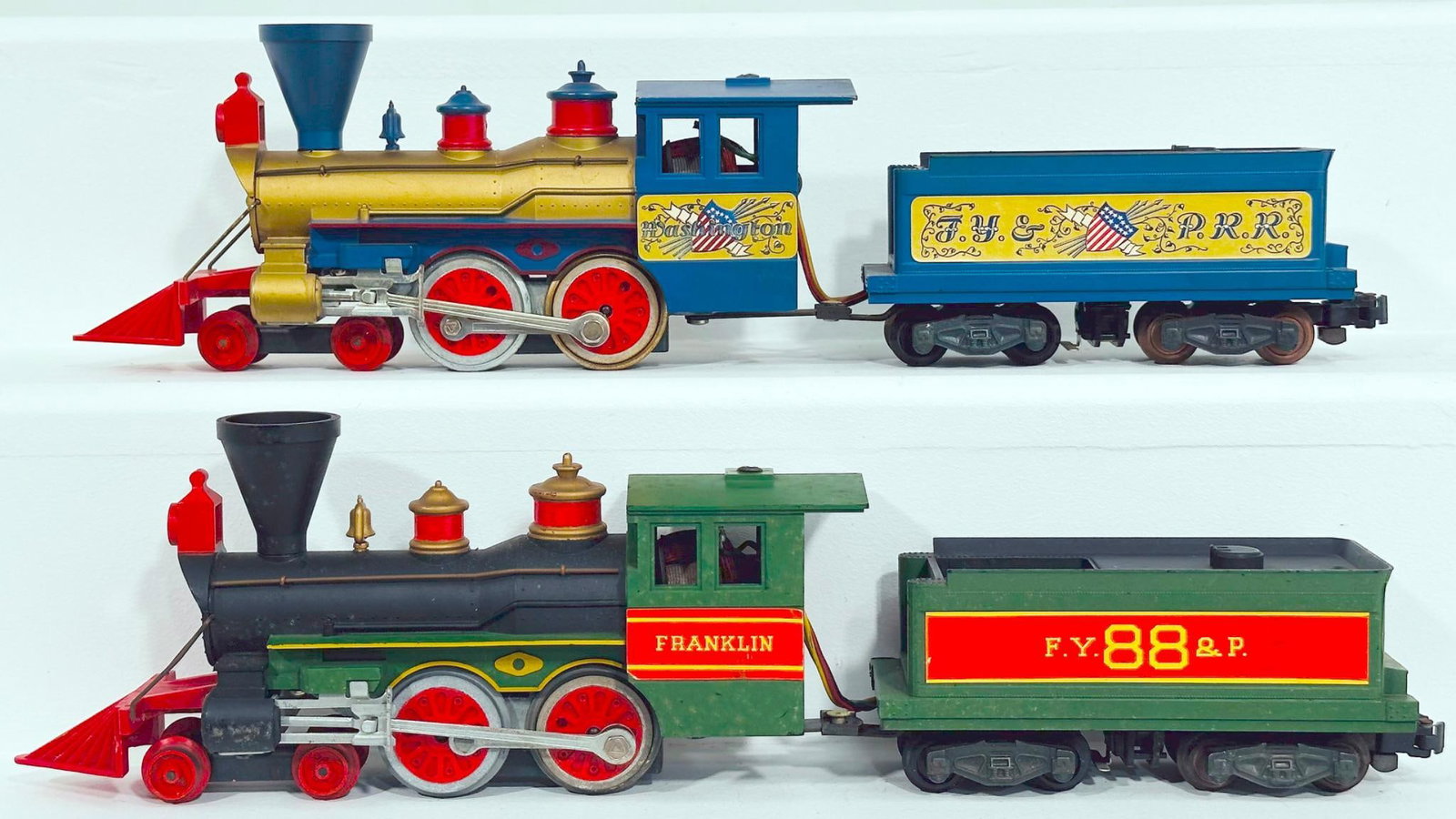 American Flyer Postwar S Gauge Franklin Locomotive and Tender and Washington Locomotive and Tender (1 of 6)