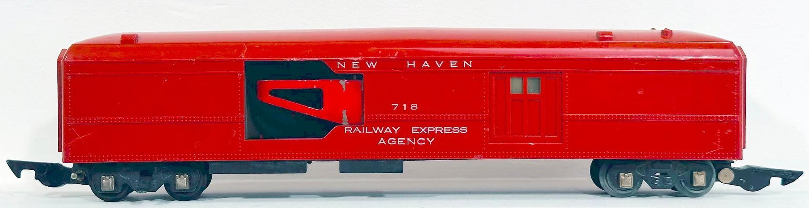 American Flyer Postwar S Gauge 718 New Haven REA Car with red painted arm Scarce (1 of 6)
