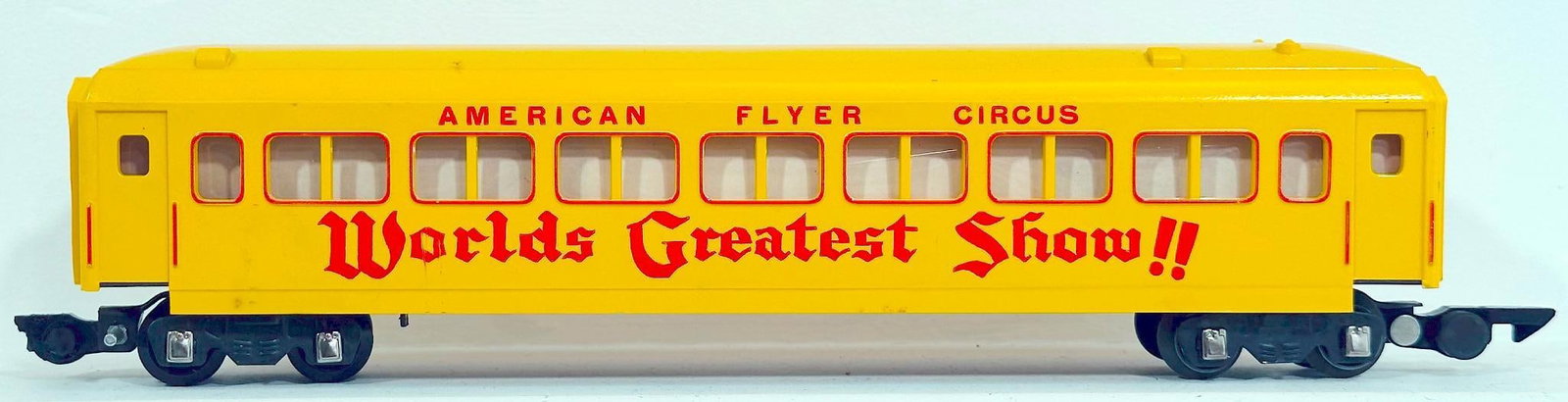American Flyer Postwar S Gauge Circus Passenger Car: American Flyer Postwar S Gauge Circus Passenger Car, in C7 plus.