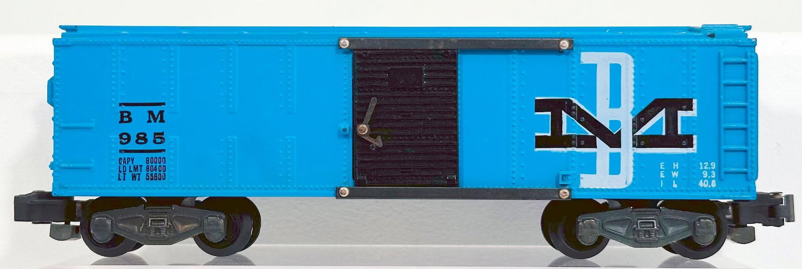 American Flyer Postwar S Gauge 985 Boston and Maine Box Car (1 of 6)