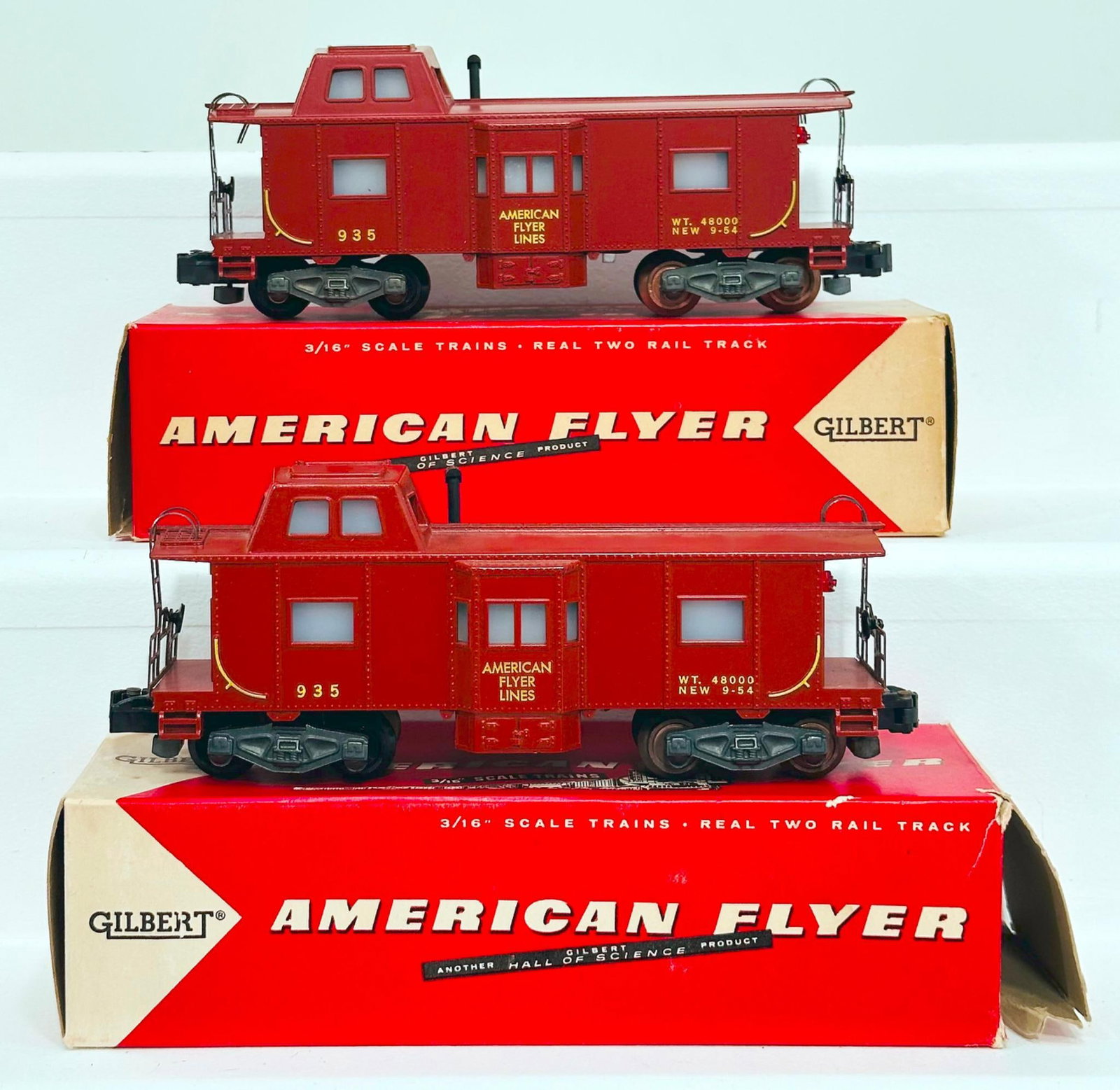 American Flyer Postwar S Gauge 24619 Deluxe Caboose and 24618 Deluxe Caboose (1 of 8)