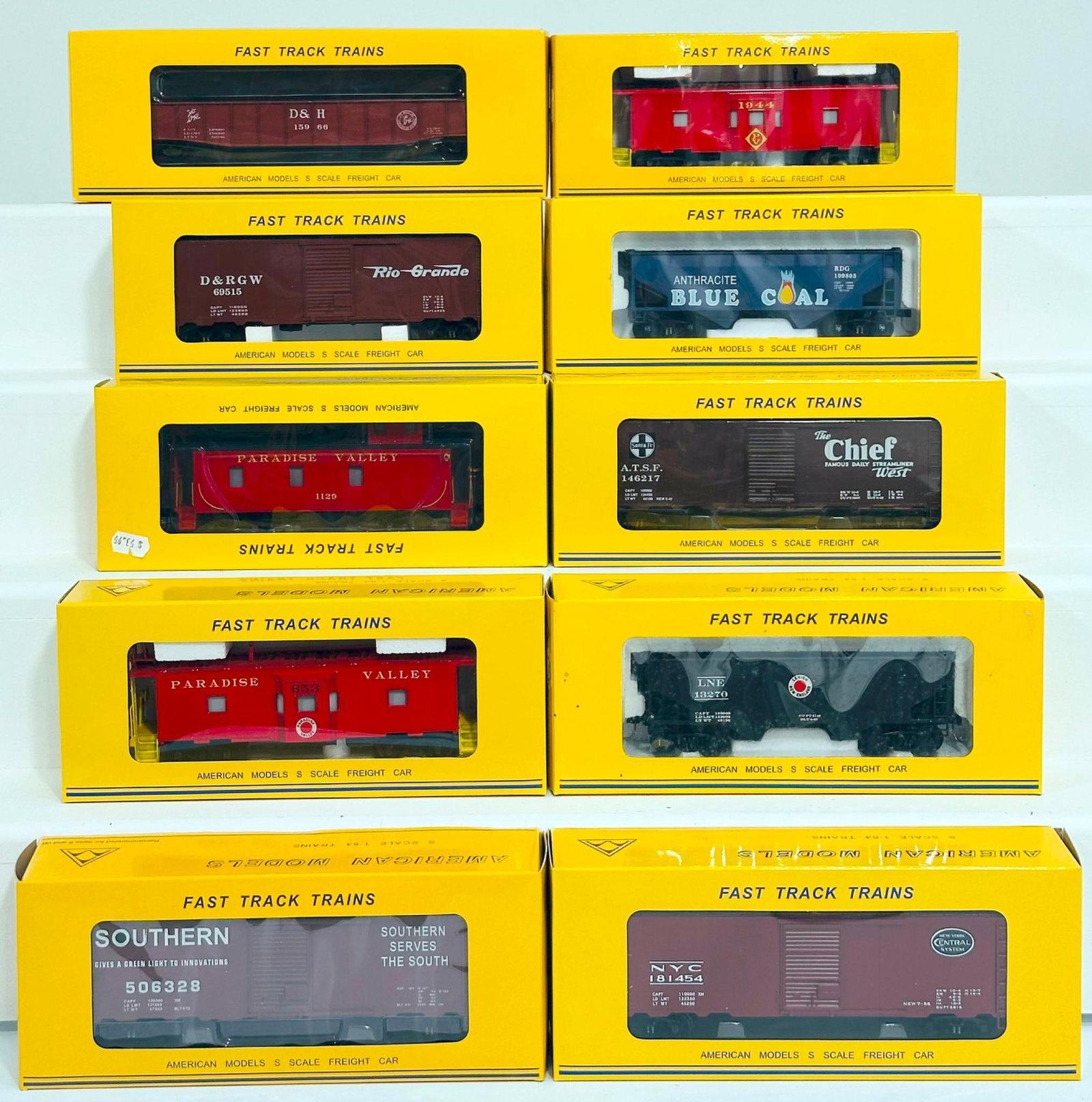 American Models Modern S Gauge Ten (10) Assorted Freight Cars Boxed: American Models Modern S Gauge Ten (10) Assorted Freight Cars Boxed, including New York Central 40 foot Box Car, D&H Mill Gondola, Blue Coal Reading 2 Bay Hopper, Undecorated Bay Window Caboose, LNE H