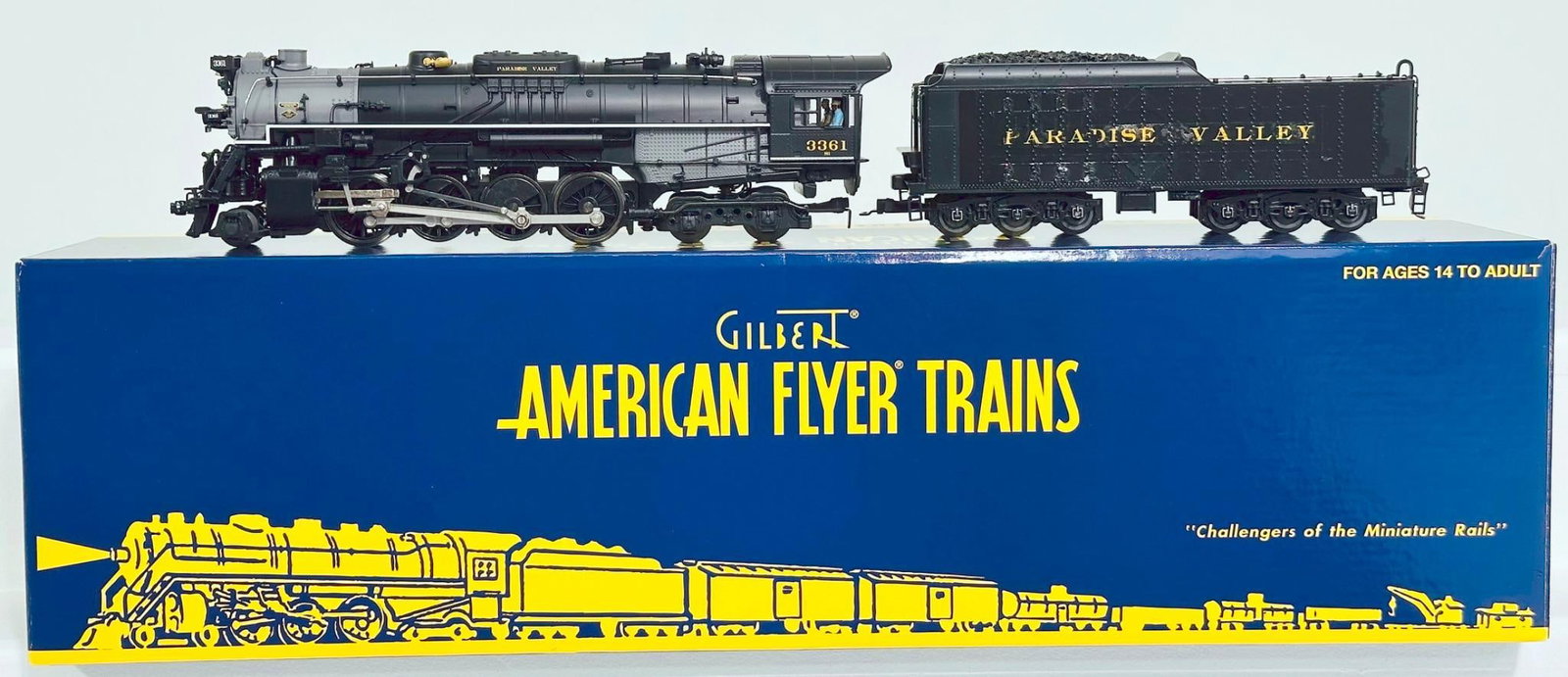 American Flyer Lionel Modern S Gauge Legacy Paradise Valley 2 - 8 - 4 Locomotive and Tender Boxed (1 of 8)